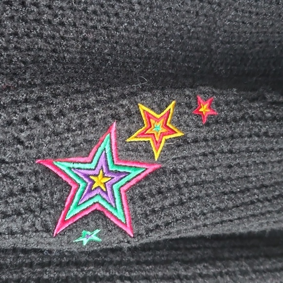 Torrid Raglan Hoodie Sweater - Embroidered Star Black NWT NEW 3x pocket - Picture 10 of 15